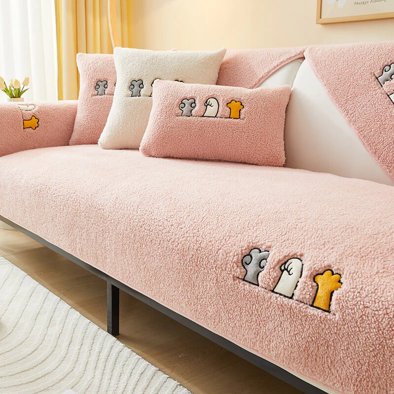 Lovely Cat's Paw Sherpa Fleece Anti-Slip Couch Cover - Image 10
