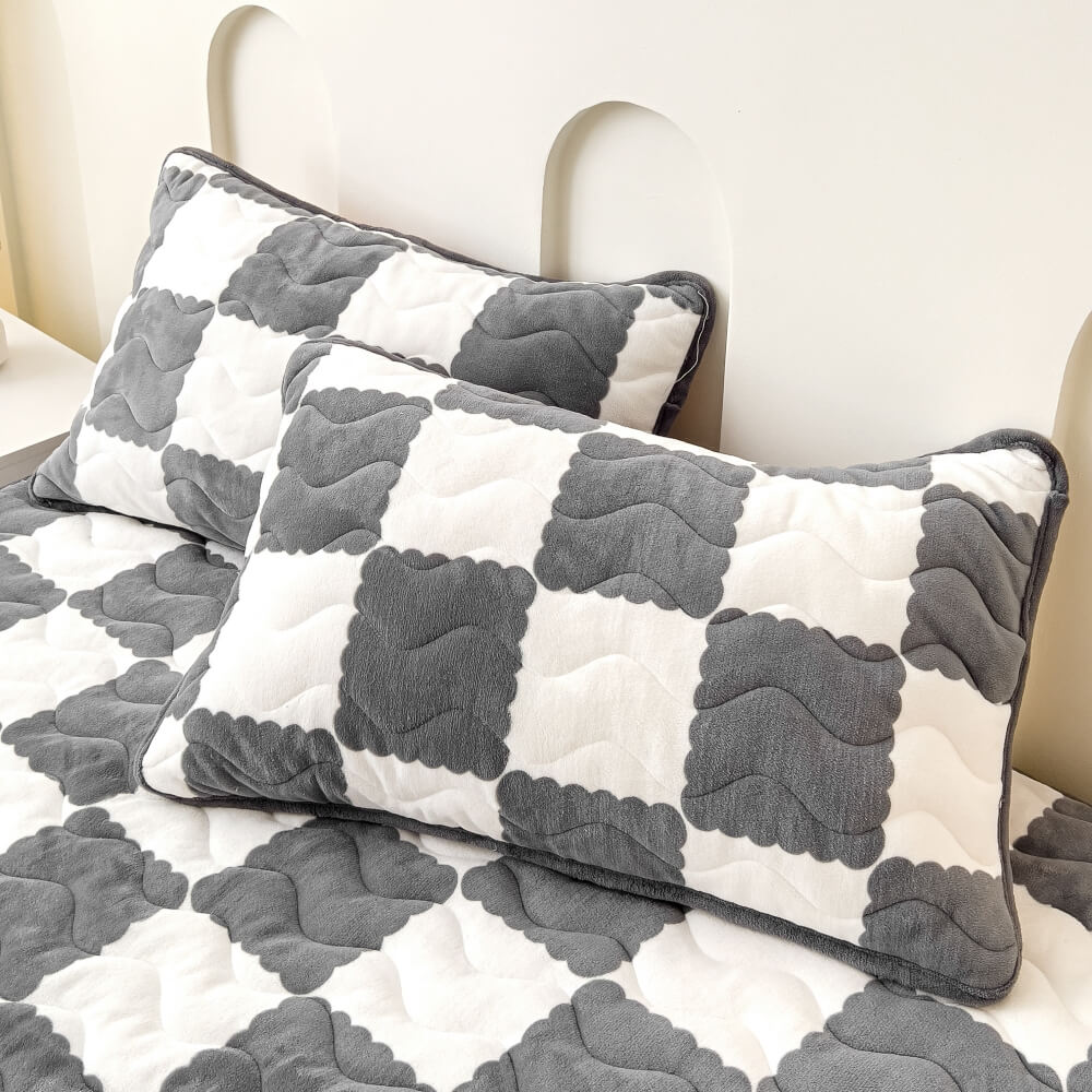 Milk Velvet Checkered Bedding Fitted Sheet Mattress Cover - Image 10
