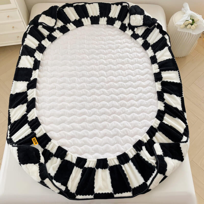 Milk Velvet Checkered Bedding Fitted Sheet Mattress Cover - Image 5