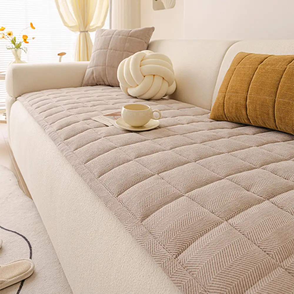 Scratch-proof All-season Stain-resistant  Couch Cover Mat - Retro - Image 6